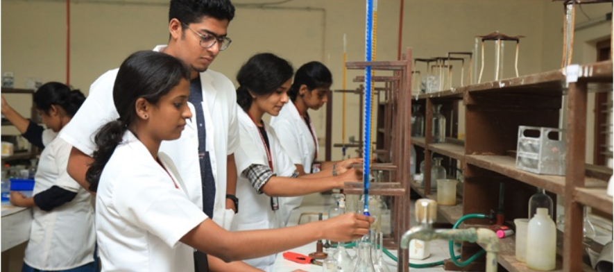 Pazhassirajacollege | Pulpally